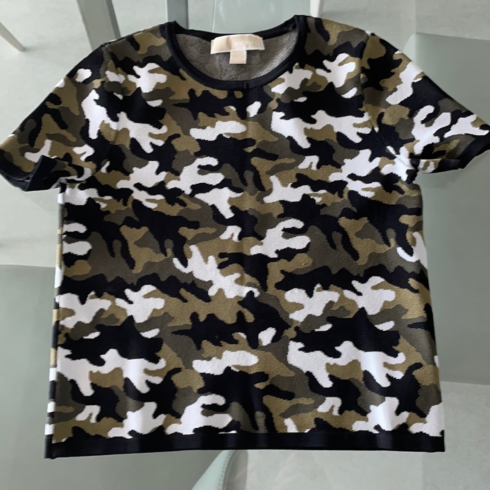 Michael Kors short sleeve crop top